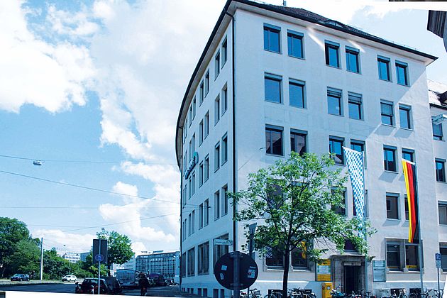 Das Bild zeigt das Gebäude, in welchem die OHM Professional School ihre Räumlichkeiten hat. 